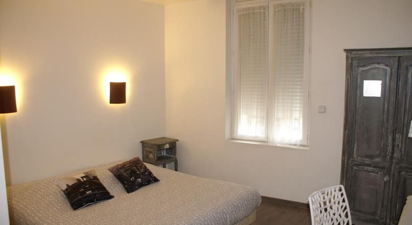 Hotel Le 5 Martigues Exteriör bild
