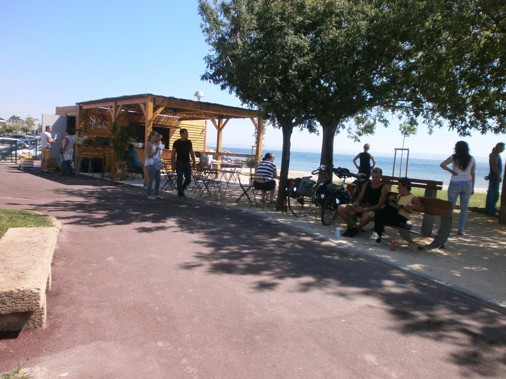 Hotel Le 5 Martigues Exteriör bild