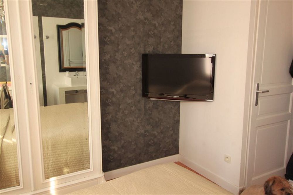 Hotel Le 5 Martigues Exteriör bild